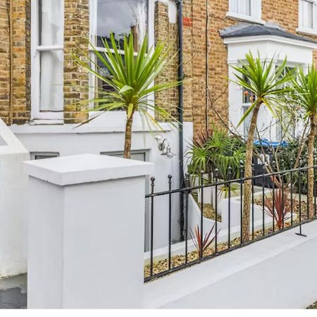 Апартаменты Stunning, Stylish Garden Flat In The Heart Of Wimbledon Лондон Экстерьер фото
